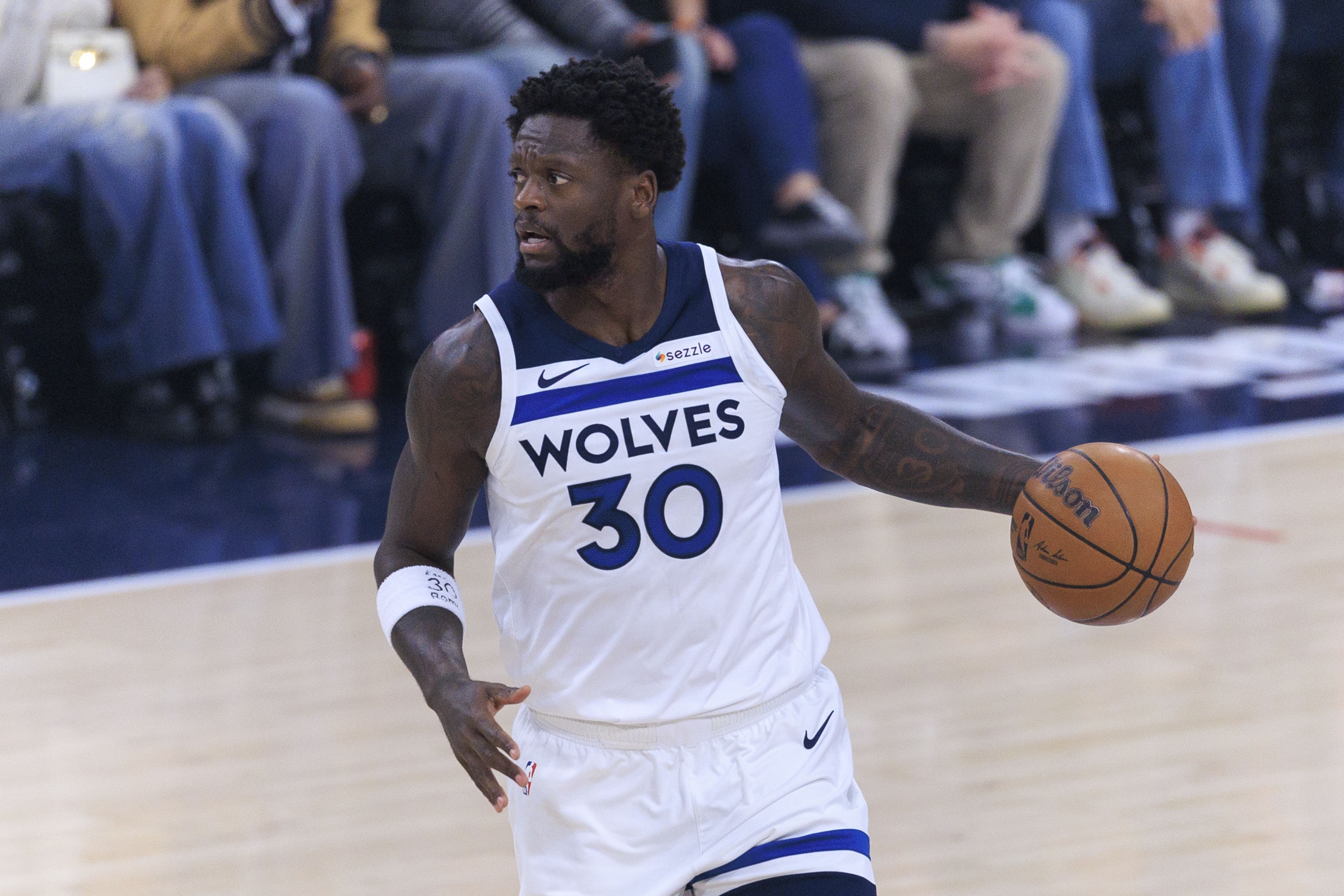 欧冠官方直播平台-爱德华兹：很高兴看到兰德尔找到了自己的节奏 希望他保持下去